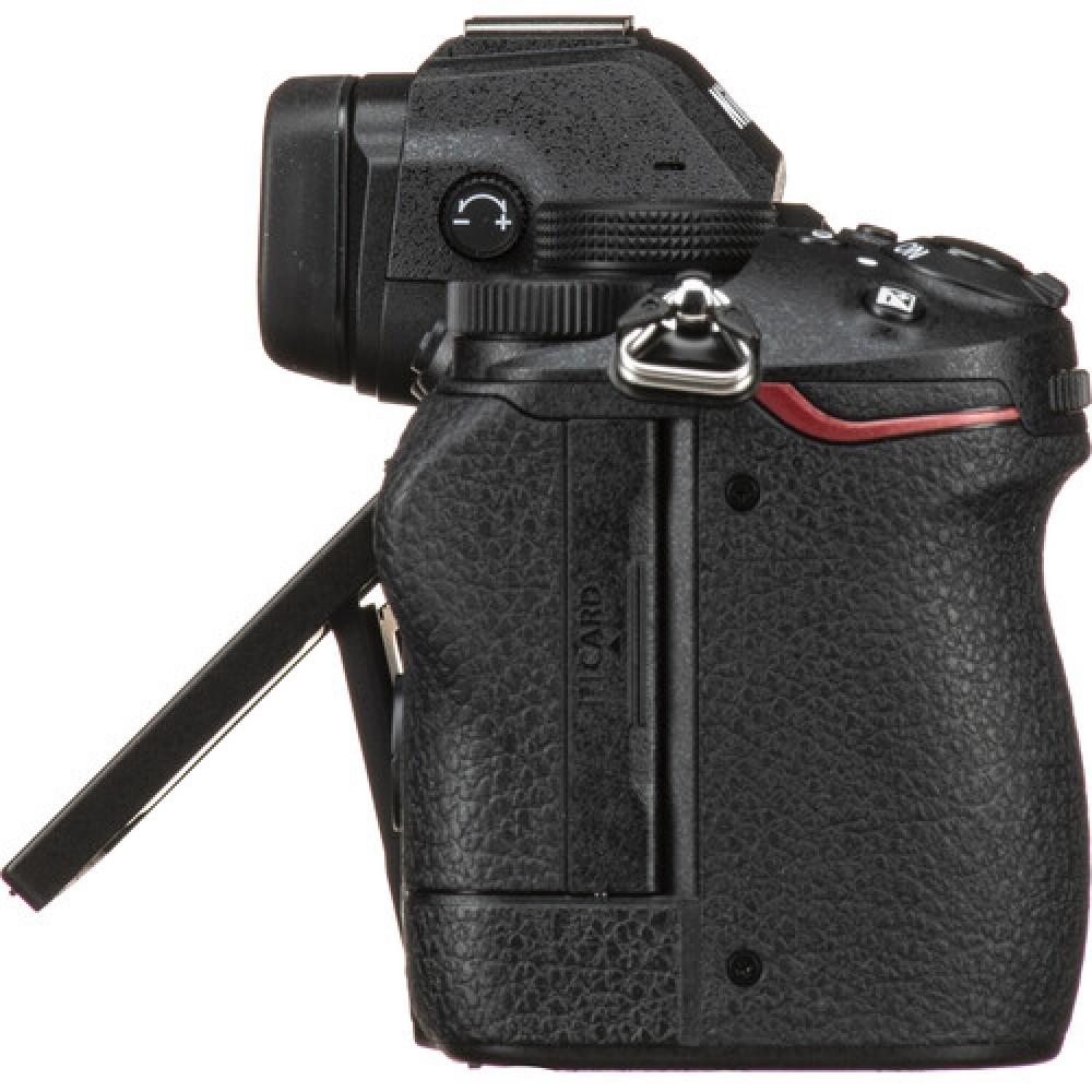 Camara Nikon  Z5 Mirroless Digital Solo Cuerpo