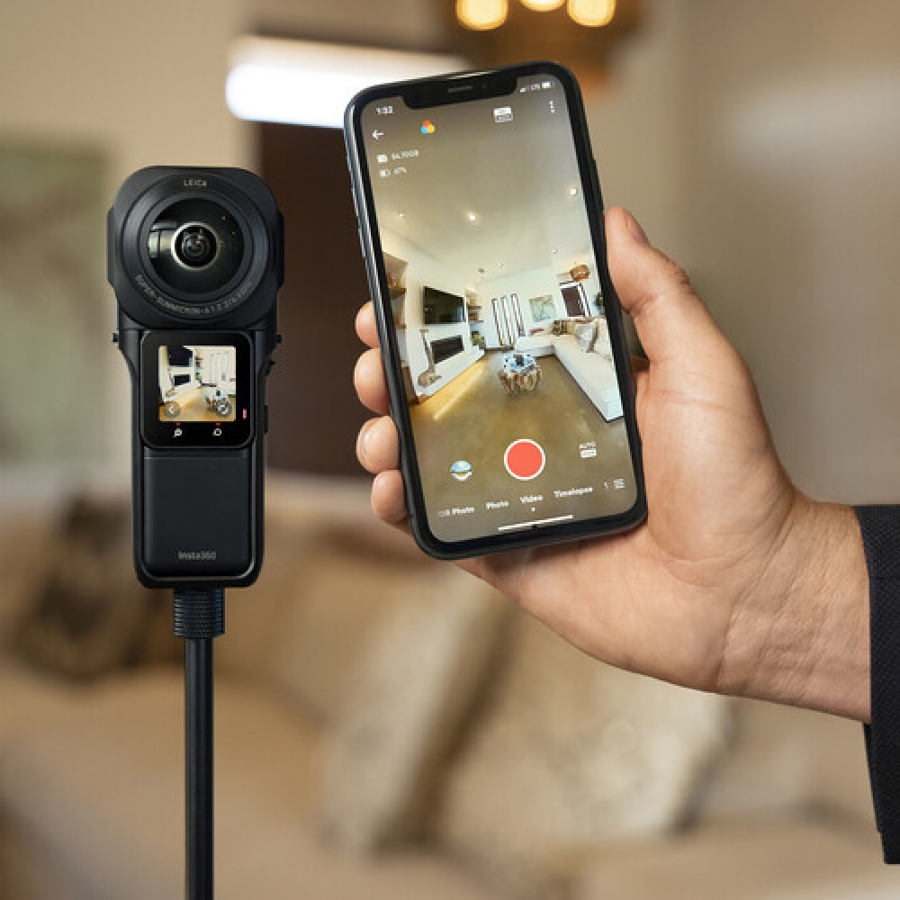 Insta360 ONE RS 1-Inch 360 
